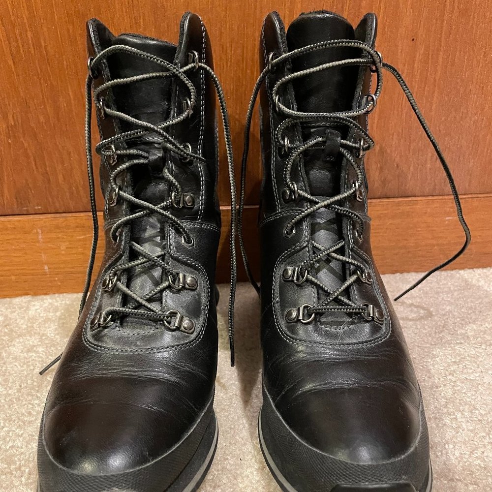 Timberland Leather Laceup Boots Size 10M